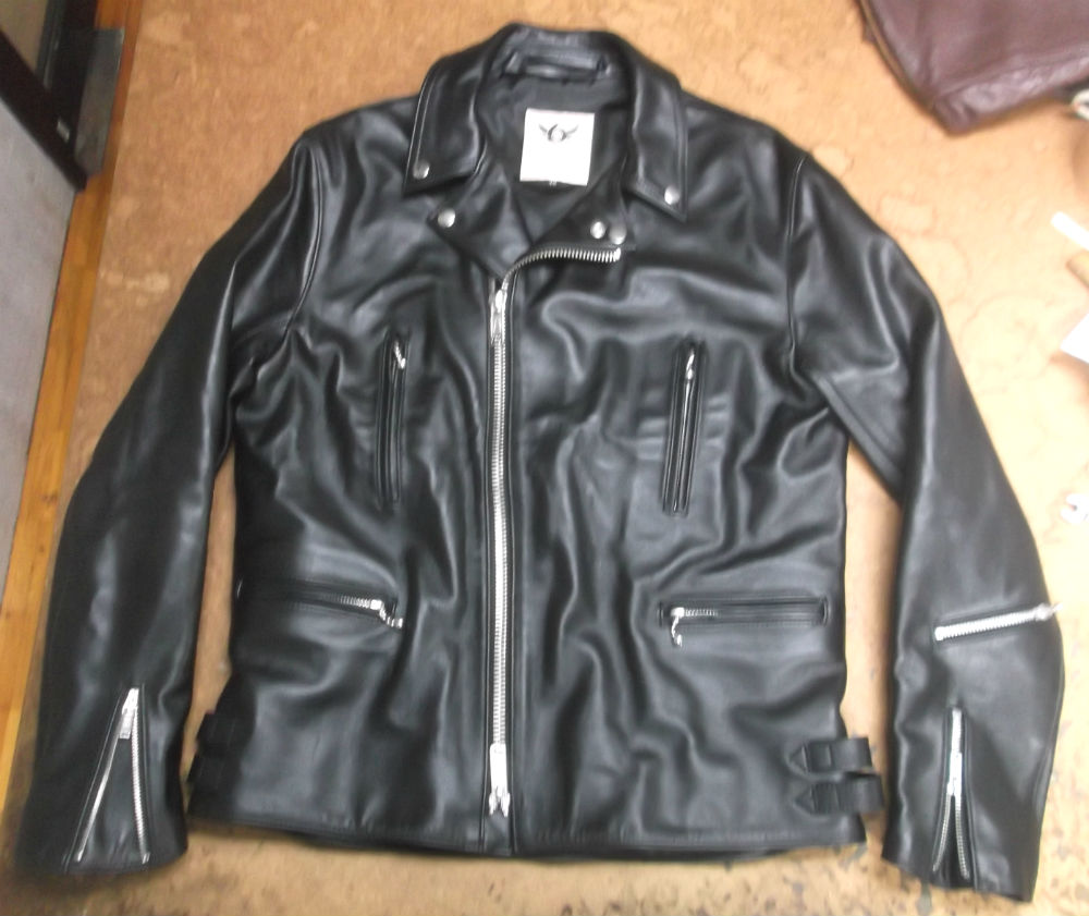 大きいサイズの666レザーのライダースジャケットを小さくリサイズ 革ジャン寸法詰め直し 洋服直しのtequila