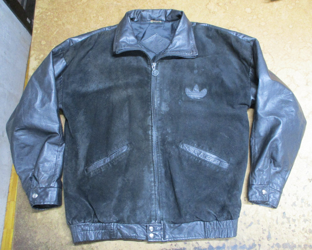 アディダスのレザージャケットの壊れたジッパーを交換 - 洋服の